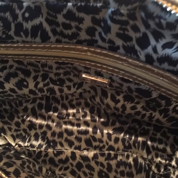 GUESS BRAND NEW BAG - Picture 3 of 6